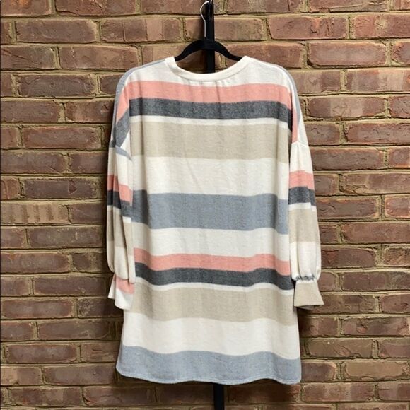 Lovely Melody Striped L/S Crew Neck Tunic - Picture 6 of 6